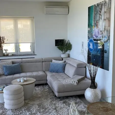 Casa La Perla, A Luxury 잠브로네