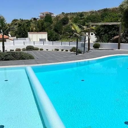 Casa La Perla, A Luxury Willa